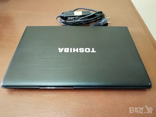 Лаптоп Toshiba Tecra R950, снимка 2 - Лаптопи за дома - 56129411
