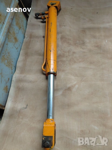 хидравличен цилиндър, снимка 2 - Резервни части за машини - 54097755