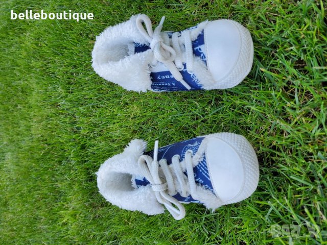 Топли зимни буйки за момченце 19 номер, снимка 2 - Бебешки боти и ботуши - 34336950