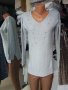 Сива удължена блуза плетиво с леко отворен гръб, снимка 1 - Блузи с дълъг ръкав и пуловери - 39328537