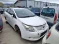 Toyota Avensis 2.2 D-cat, На части , снимка 1