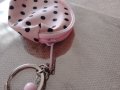 Розов стилен дамски ключодържател с малко портмоне за монети, снимка 2