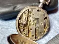 Стар ПОЗЛАТЕН СРЕБЪРЕН ДЖОБЕН ЧАСОВНИК с РУБИНИ СРЕБРО 800 ФЛОРАЛНО ОРНАМЕНТИРАН КАПАК 48406, снимка 7