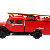 Метален ретро модел на Пожарна кола NOZ TLF 15 на Magirus-Deutz Mercur от 1954 г 1/43 много детайли , снимка 1 - Колекции - 40256535