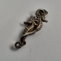 Сребърен медальон-морски кончета, снимка 7 - Колиета, медальони, синджири - 39388727