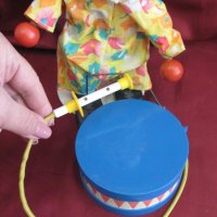 70-те Детска Играчка Клоун механизирана, снимка 7 - Антикварни и старинни предмети - 37030686