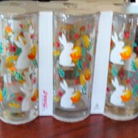 Комплект стъклени чаши, снимка 1 - Чаши - 38537573
