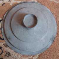 Стар меден капак за тенджера, снимка 1 - Антикварни и старинни предмети - 31810310