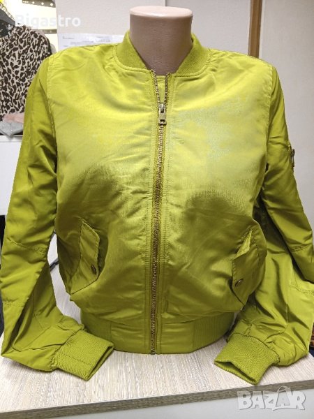 Нов дамски бомбър Cropp, снимка 1