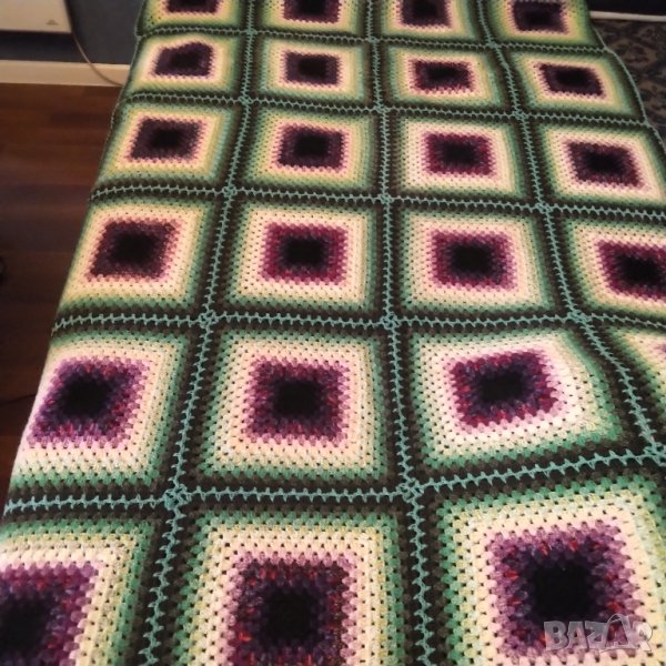 Великолепно ръчно изработено одеяло от вълна , снимка 1
