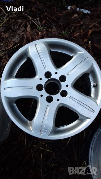 търся 1бр. джанта !!!, снимка 1