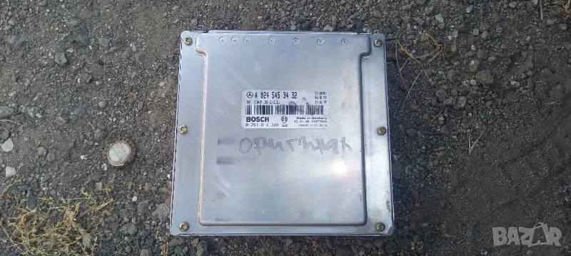 Компютър двигател Mercedes C-Class W203 220 CDI, снимка 1