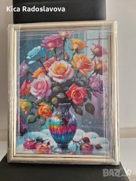 Ваза с рози , снимка 1