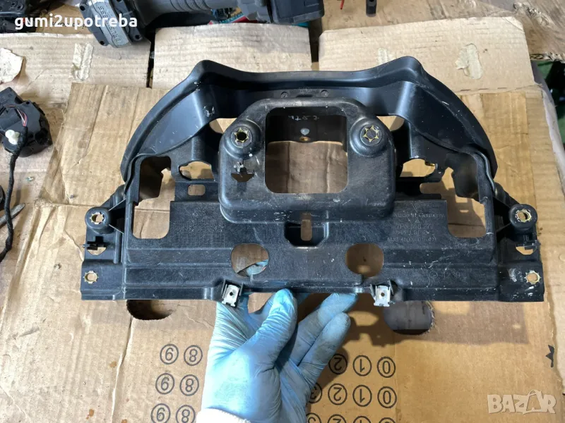 Конзола Рамка Километраж 7P5858277 Porsche Cayenne 3.0D 92A/2012 245к.с., снимка 1