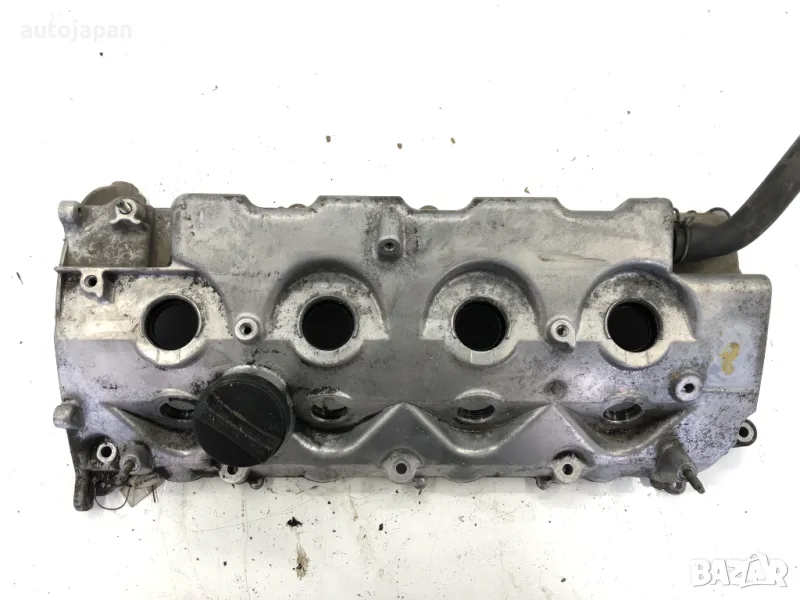 Капак клапани Toyota Avensis Verso 2.0 D 116hp 1CD, снимка 1