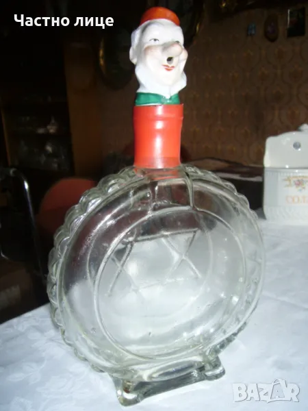 Сувенирна стъклена бъклица с керамичен дозатор за кошерни напитки, снимка 1