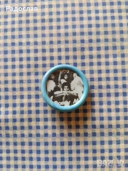 стара значка BONEY M, снимка 1