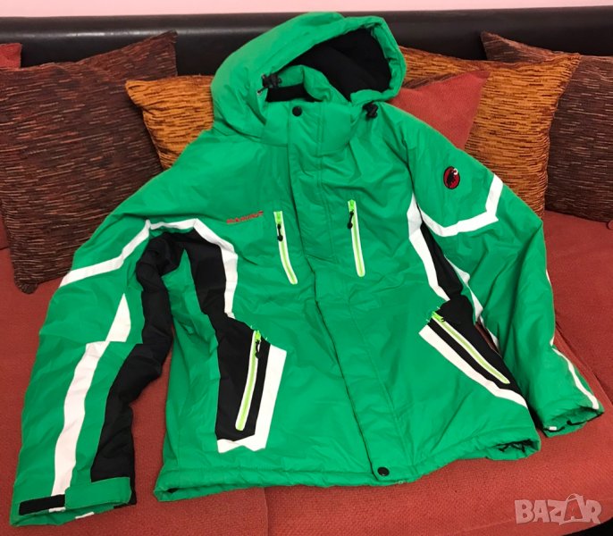 Продавам мъжко зимно яке MAMMUT размер XXXL (модела е умален и е по-скоро ХХL), снимка 1