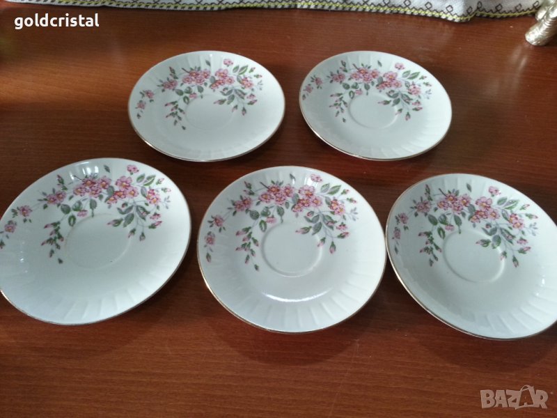 Български костен порцелан Бононя чинийки, снимка 1