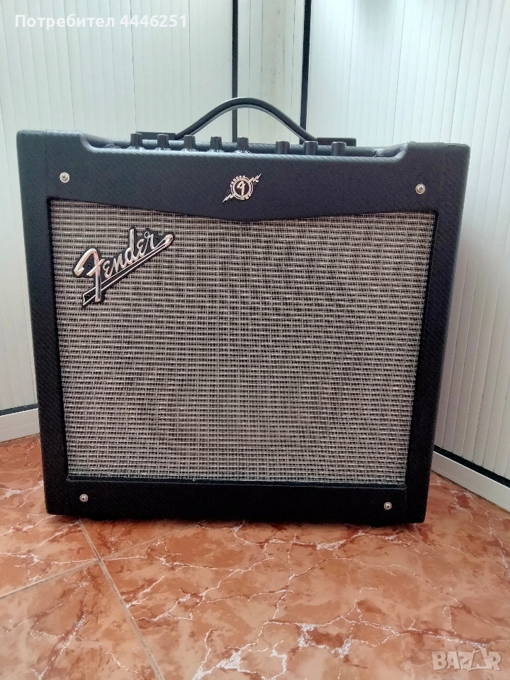 Fender Mustang II (40W) с 12 инчов говорител , снимка 1