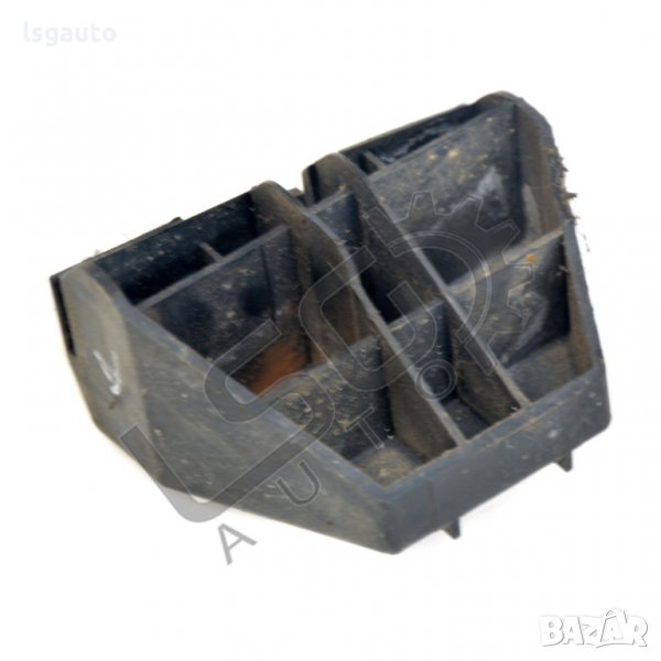 Десен държач задна броня Toyota Avensis II 2003-2009 TA150121N-88, снимка 1