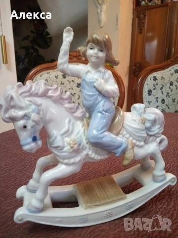 Порцеланова фигура , снимка 7 - Статуетки - 52775592