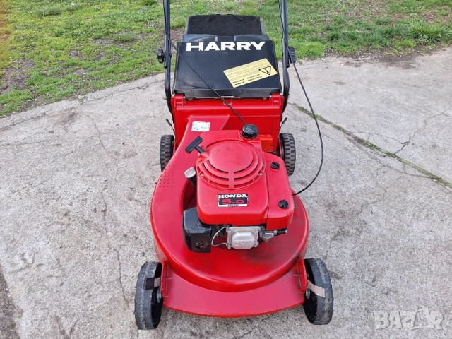 Косачка Honda 55 см самоходна алуминиева мулчираща с кош, снимка 10 - Градинска техника - 54102421