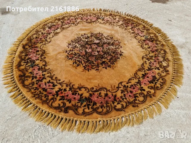 Кръгъл килим с ресни и диаметър 150 см, снимка 2 - Килими - 50264717