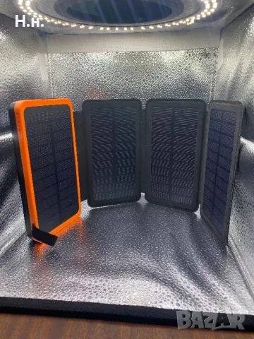 Външна батерия с 4 соларни панела, за таблети, смартфони, снимка 7 - Външни батерии - 49917898