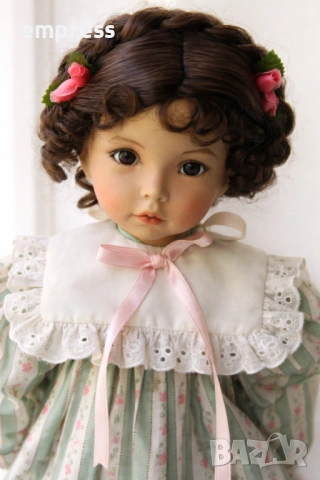 Порцеланова кукла Dianna Effner Emily 