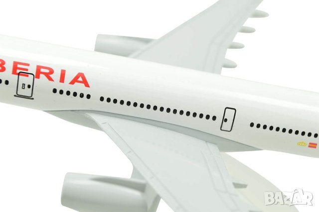 Еърбъс 330 самолет модел макет Iberia метален A330 Иберия, снимка 8 - Колекции - 42896770