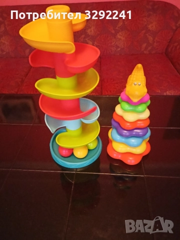 Нанизвачка и писта с топчета.