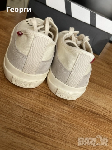 Мъжки оригинални маратонки Levis, снимка 6 - Маратонки - 56456162