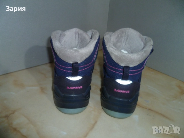 LOWA Gore-tex №36, снимка 4 - Дамски боти - 52666938