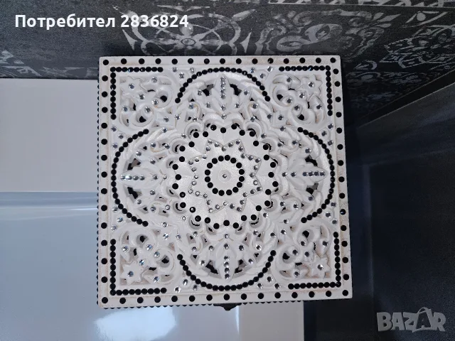 Бутикова кутия за салфетки, снимка 4 - Аксесоари за кухня - 55878862