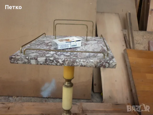 Масивна масичка камък НРБ, снимка 3 - Антикварни и старинни предмети - 49204762