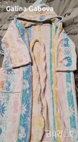 Детски халати за баня , снимка 2 - Хавлии и халати - 47609026