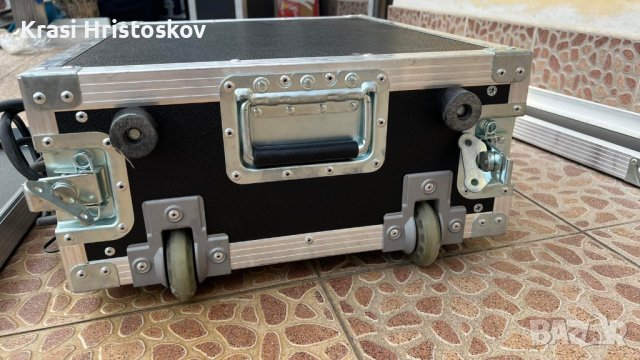 усилвател YAMAHA P3500S и еквилайзер DYNACORD EQ2215 с кейс, снимка 5 - Ресийвъри, усилватели, смесителни пултове - 44452111