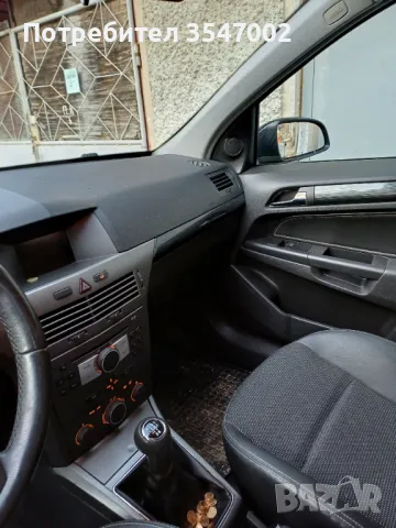 Продавам Опел Астра H, снимка 8 - Автомобили и джипове - 47637803