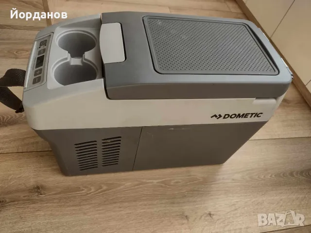 Компресорен хладилник Waeco,Dometic CDF11, 12-24V, снимка 3 - Аксесоари и консумативи - 49575270