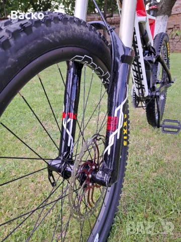 Ендуро колело Specialized, снимка 10 - Велосипеди - 50180927