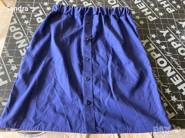 Размер на полата M-L, памук, самостоятелно ушита