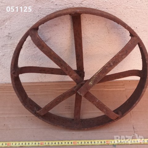 старо масивно метално колело за декорация , снимка 5 - Антикварни и старинни предмети - 29603856