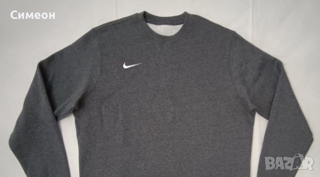 Nike Sportswear Fleece Sweatshirt оригинално горнище XL Найк суичър, снимка 2 - Спортни дрехи, екипи - 44413458