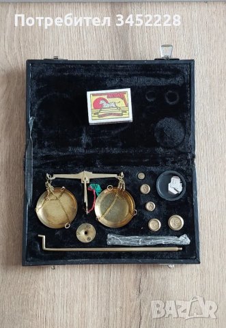 везна бижутерска за колекционери , снимка 5 - Антикварни и старинни предмети - 49179048