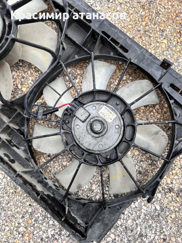 Перки охлаждане за Тойота Корола Версо.DT422750-0310.16363-0G060A, снимка 2 - Части - 44773166