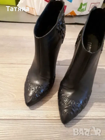 Боти FABIANO (естествена кожа), снимка 2 - Дамски боти - 53107945