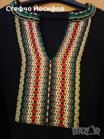 Българска носия, снимка 2 - Антикварни и старинни предмети - 53382048