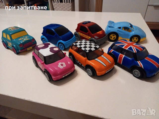 Колички 2 бр. Смарт, 4 бр. Мини Купър пластмасови, средно големи, снимка 2 - Колекции - 38620774