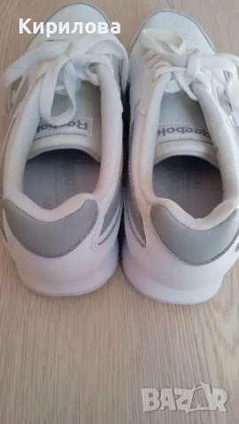 Дамски маратонки Reebok , снимка 3 - Маратонки - 50329419